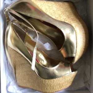 Wedges gold